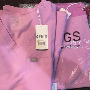 Iris figs set nwt (small/xs)